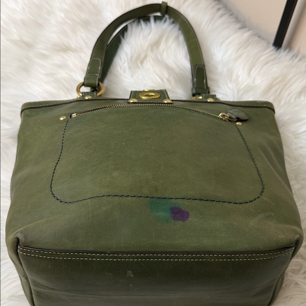 Coach Lily Legacy Turnlock Green Leather Tote Handbag - Picture 13 of 14